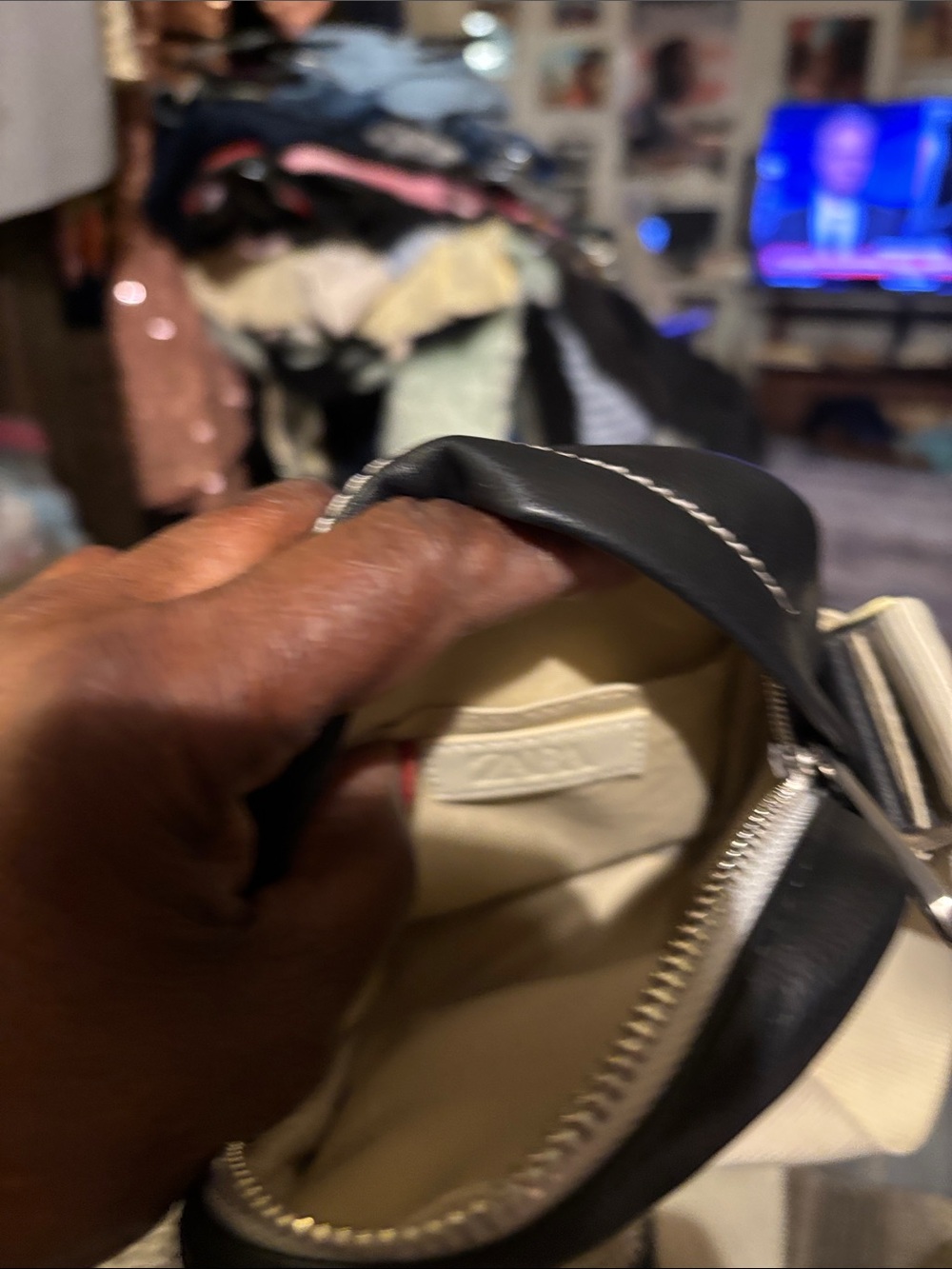Zara Black Mini Crossbody Bag with Cream Strap - Picture 4 of 10